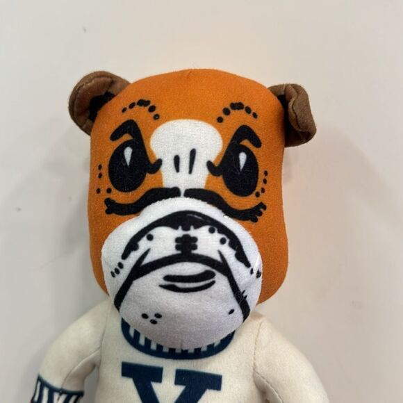 Bleacher Creatures Yale Bulldogs Plus Mascot 10" tall. - Picture 2 of 6